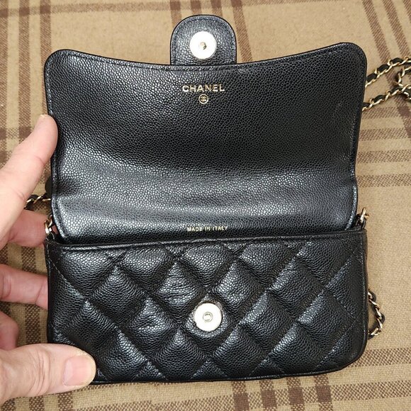 Chanel Black Wallet on Chain Leather Crossbody Bag, Authentic - Picture 3 of 12